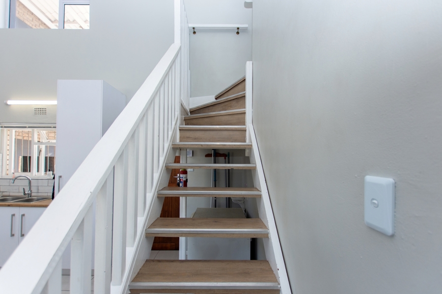 4 Bedroom Property for Sale in Middedorp Western Cape